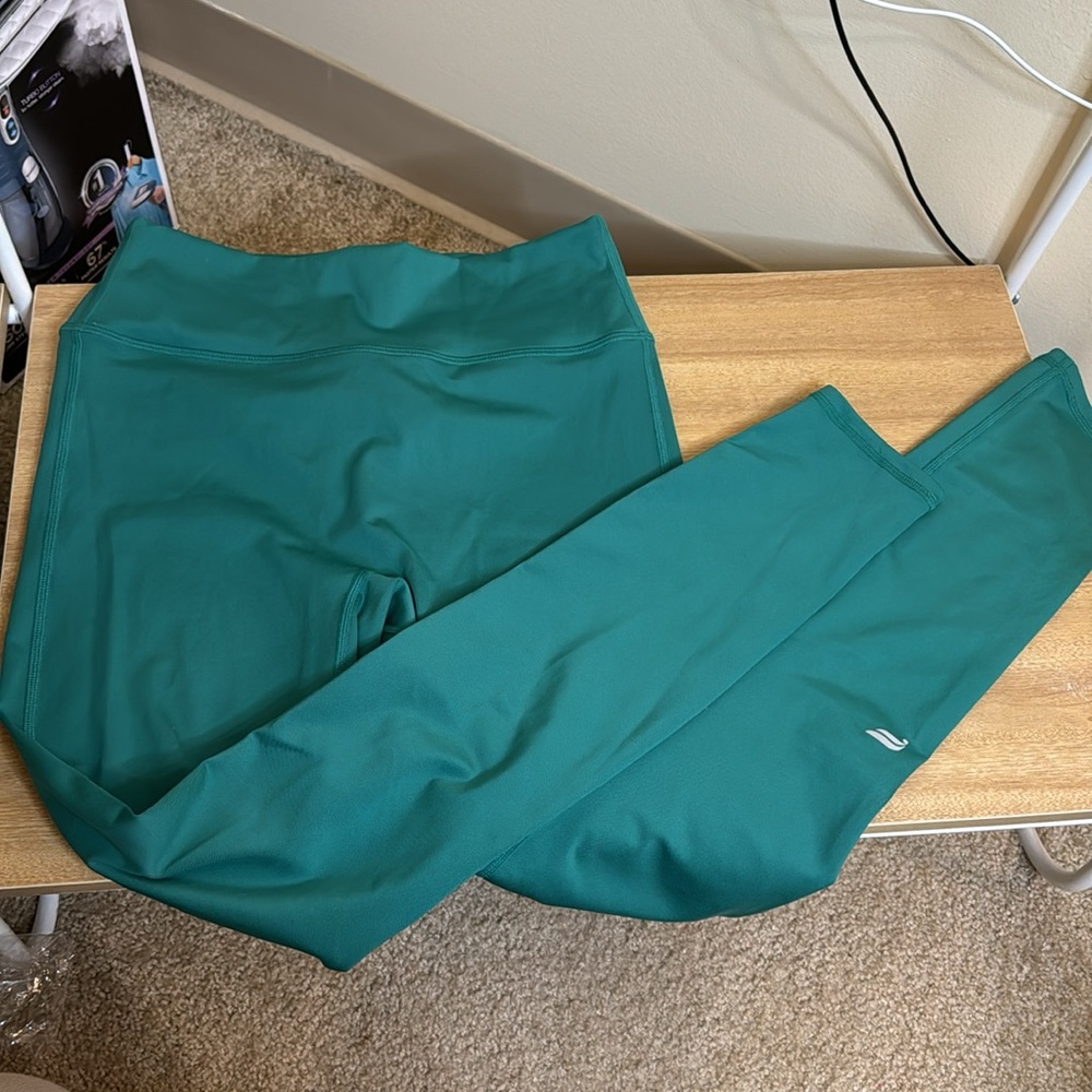 NWT Fabletics High-Waisted Legging Deep Cyprus